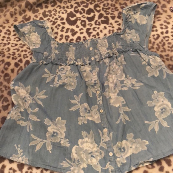 Old Navy Smocked Square Neck Floral Jean Top in Blue Size Medium - Picture 8 of 15